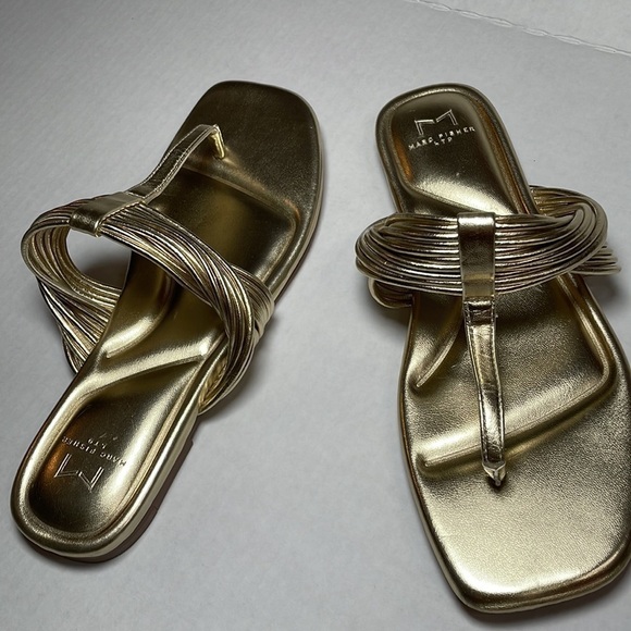 MARC FISHER LTD Tanya Gold Thong Slide Sandals Cushion Sole Flats Flip Flop 7.5 - Picture 5 of 12